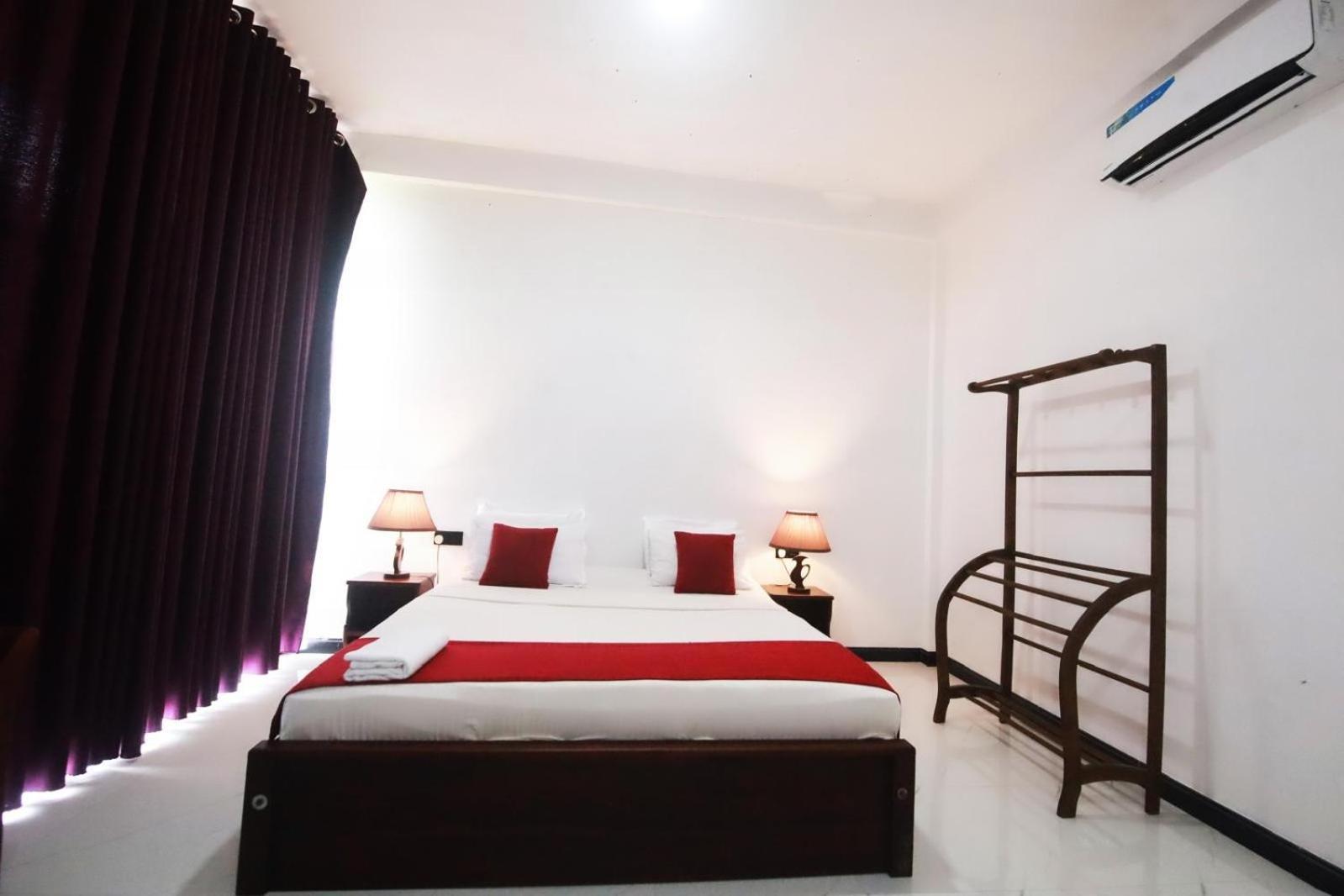 Ciel Star Anuradhapura Hotel Ngoại thất bức ảnh