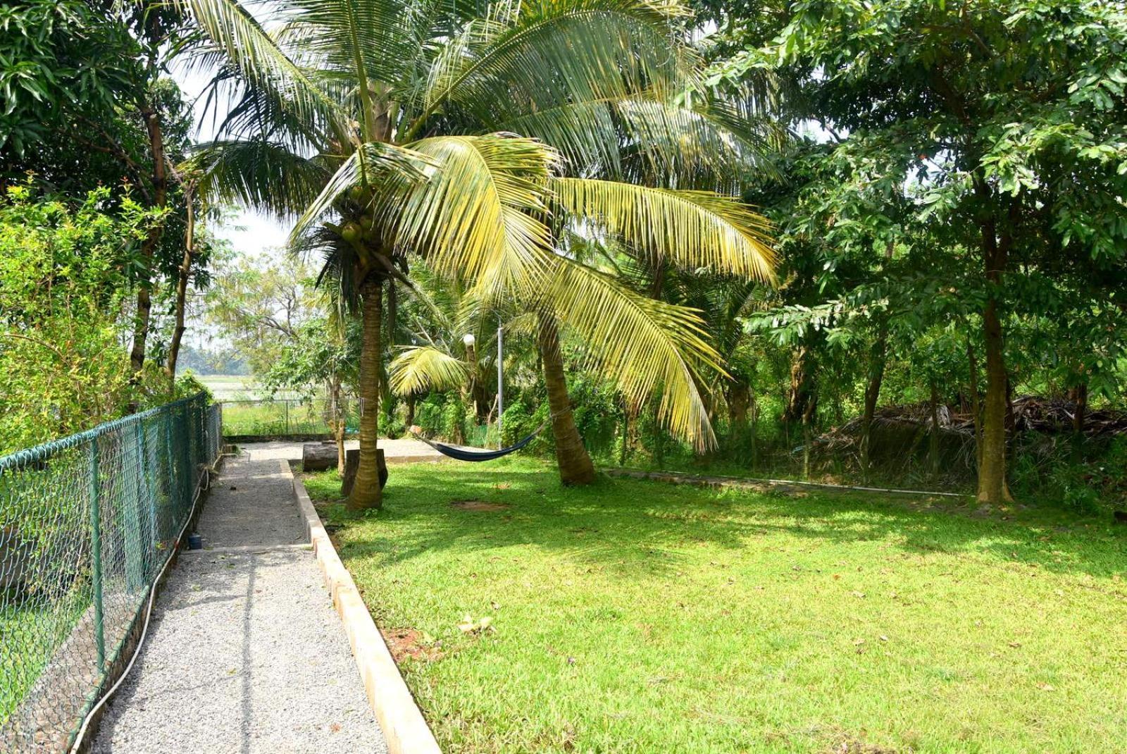 Ciel Star Anuradhapura Hotel Ngoại thất bức ảnh
